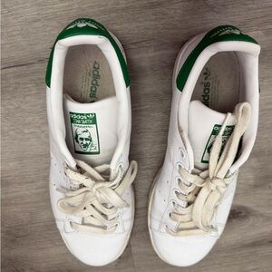 Adidas Classic White and Green Shoes